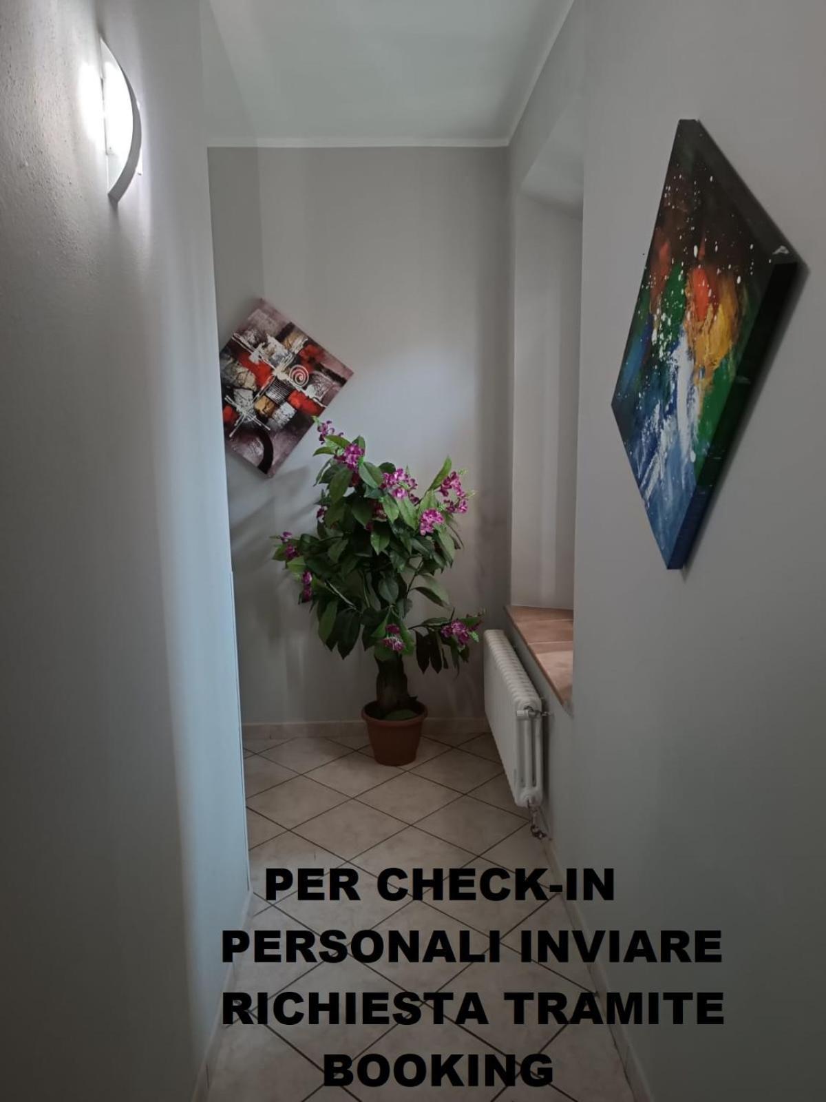 Residence Checkin A Richiesta Parma Ngoại thất bức ảnh